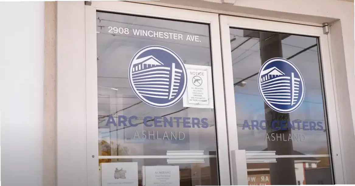 ARC — photo thumbnail 3