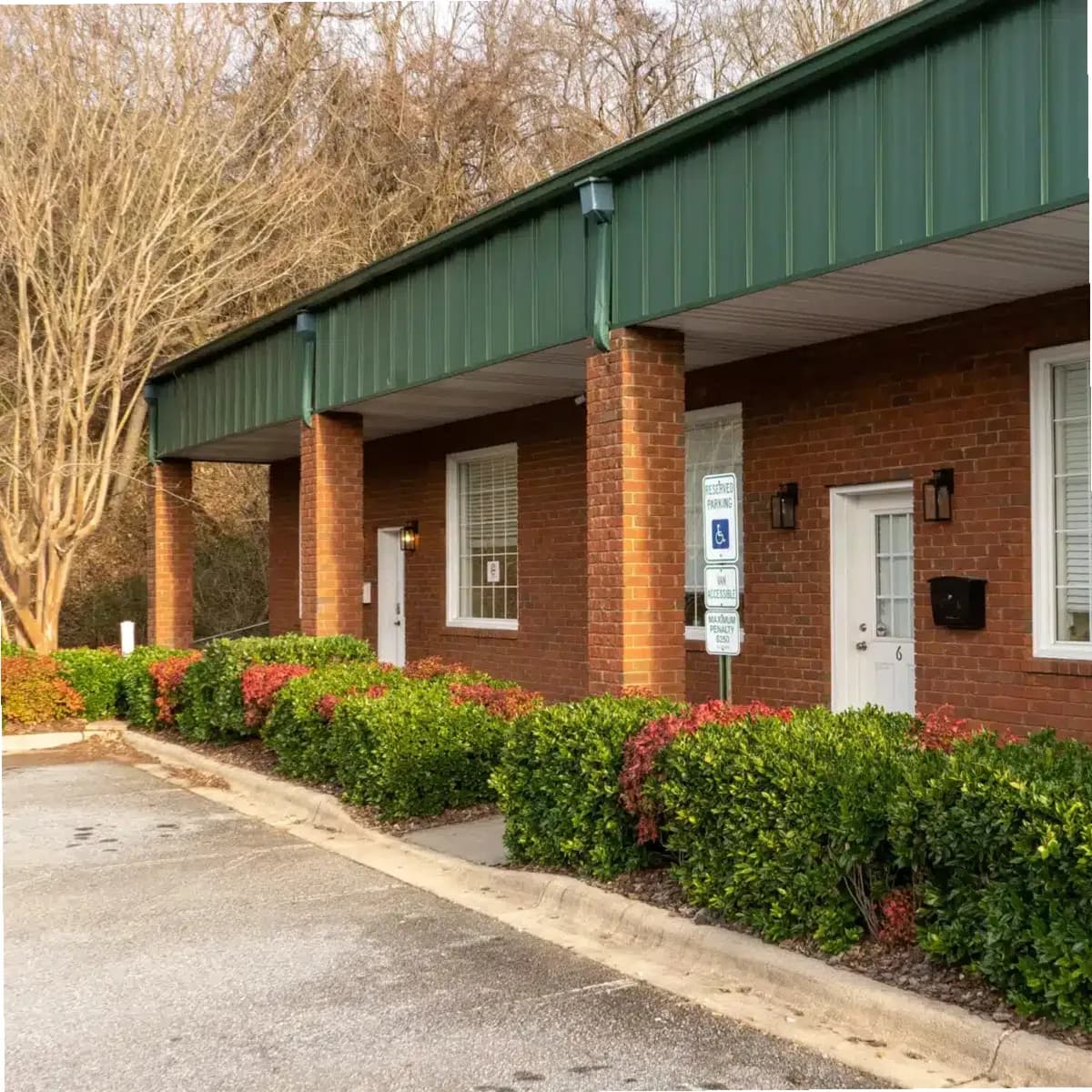 Asheville Recovery Center — photo thumbnail 8