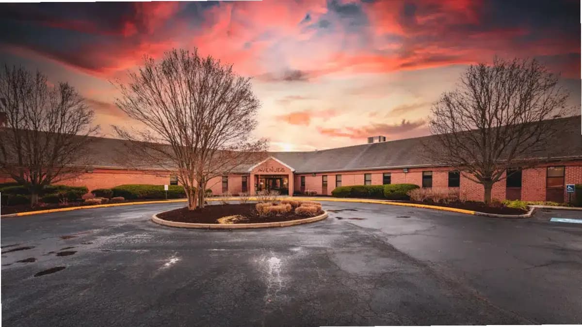 Avenues Recovery Center — photo thumbnail 2