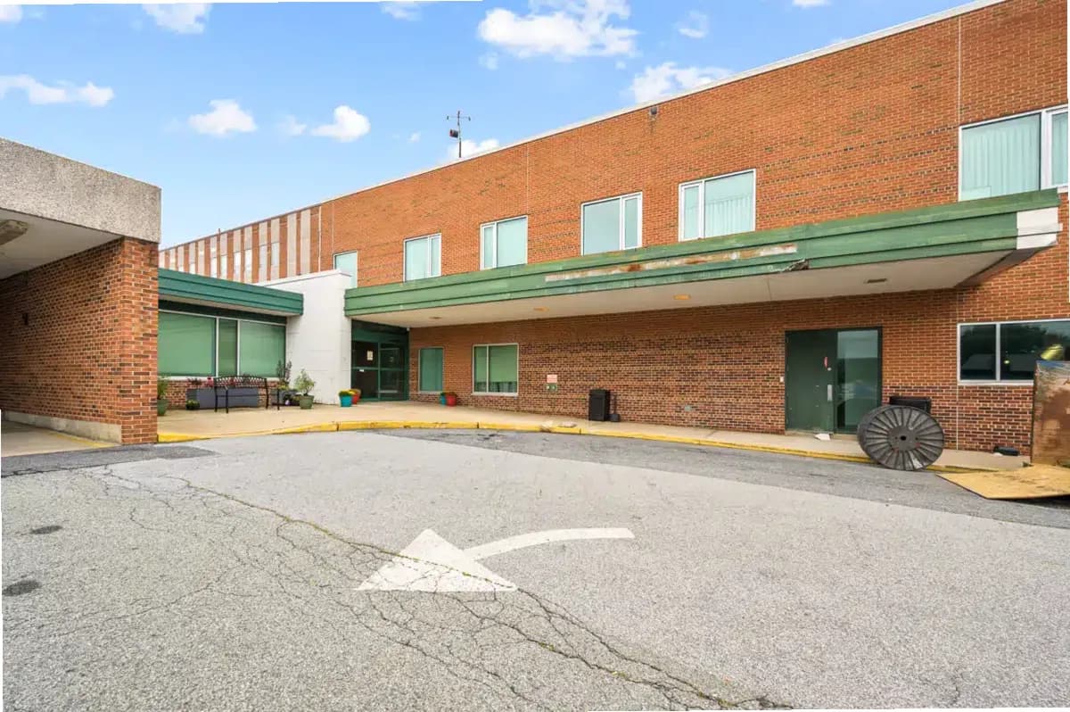 Banyan Delaware — photo thumbnail 5