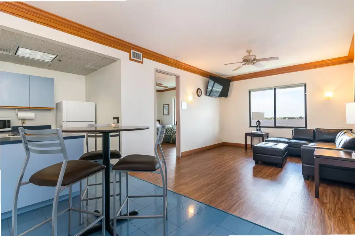 Banyan Stuart — photo thumbnail 7