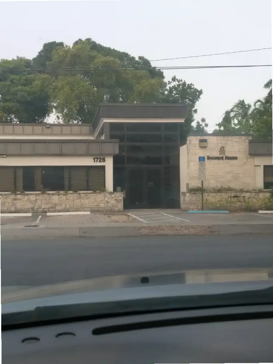 Broward House Inc — photo thumbnail 6