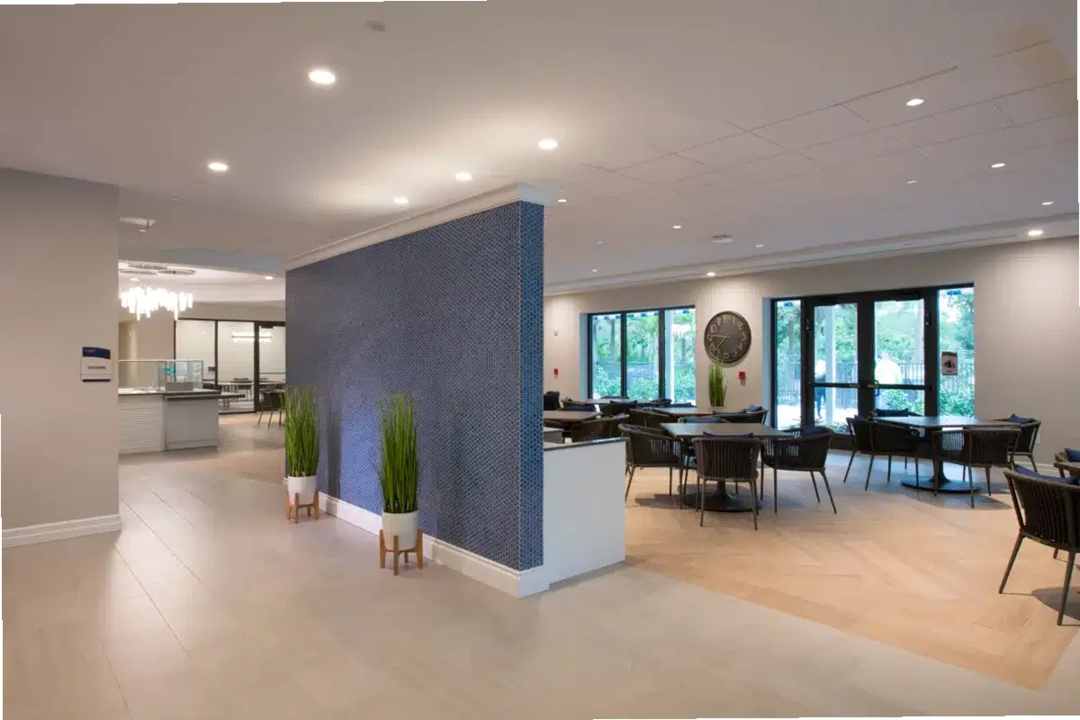 Caron of Florida — photo thumbnail 7