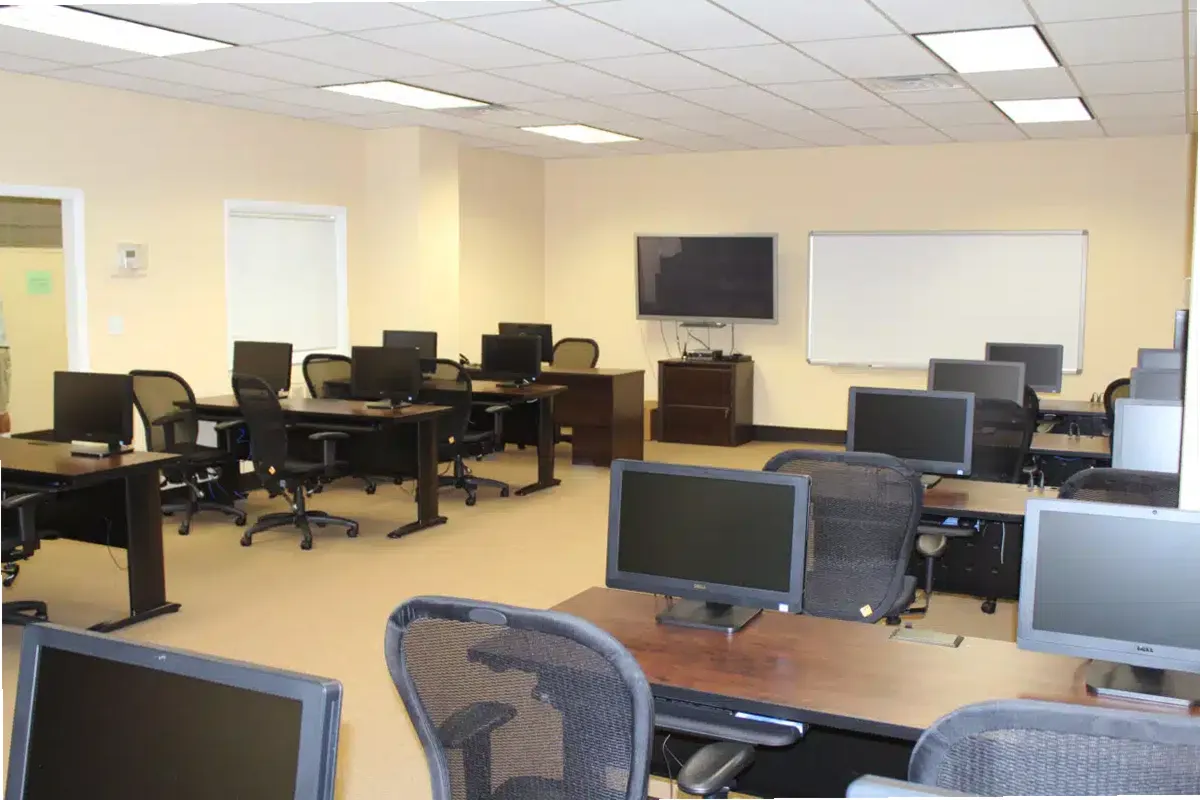 Charlotte Rescue Mission — photo thumbnail 9