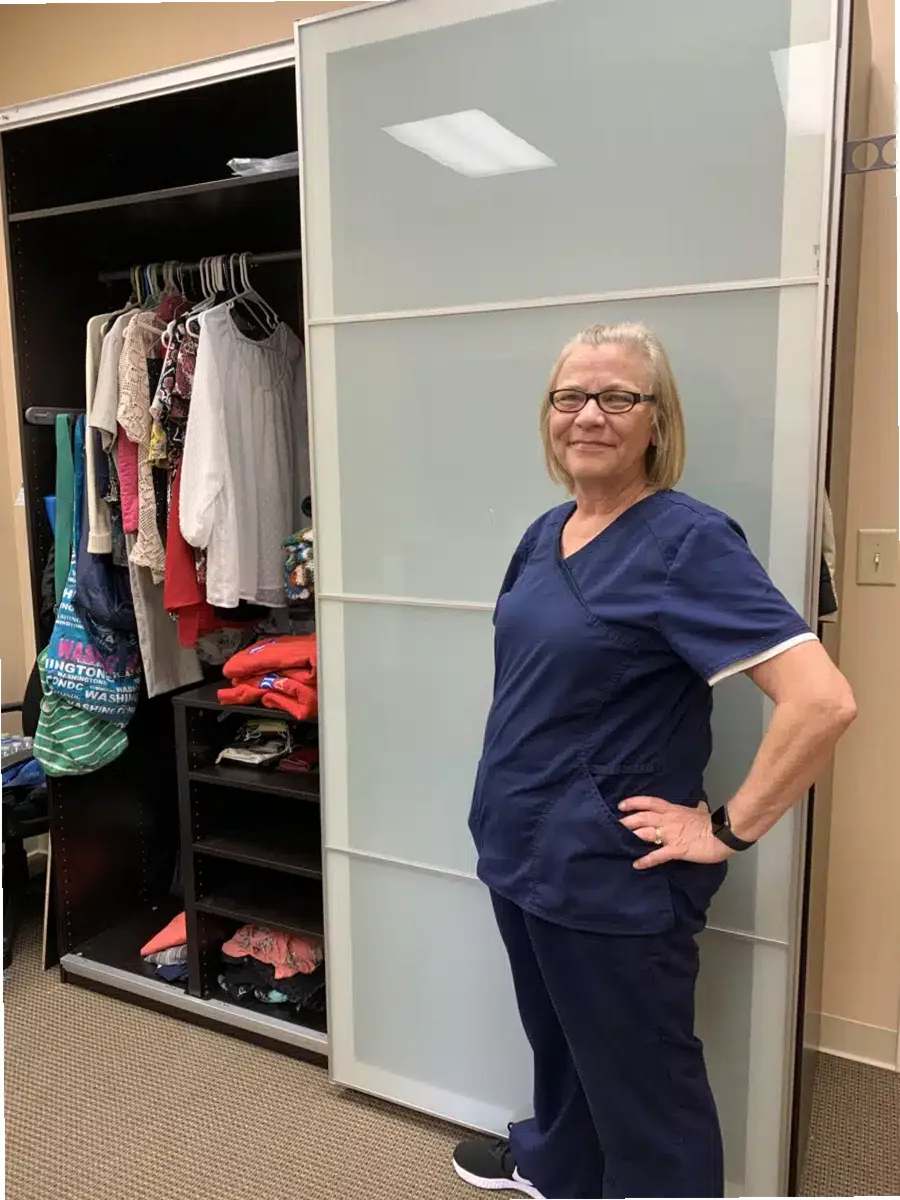 DeNova — photo thumbnail 3