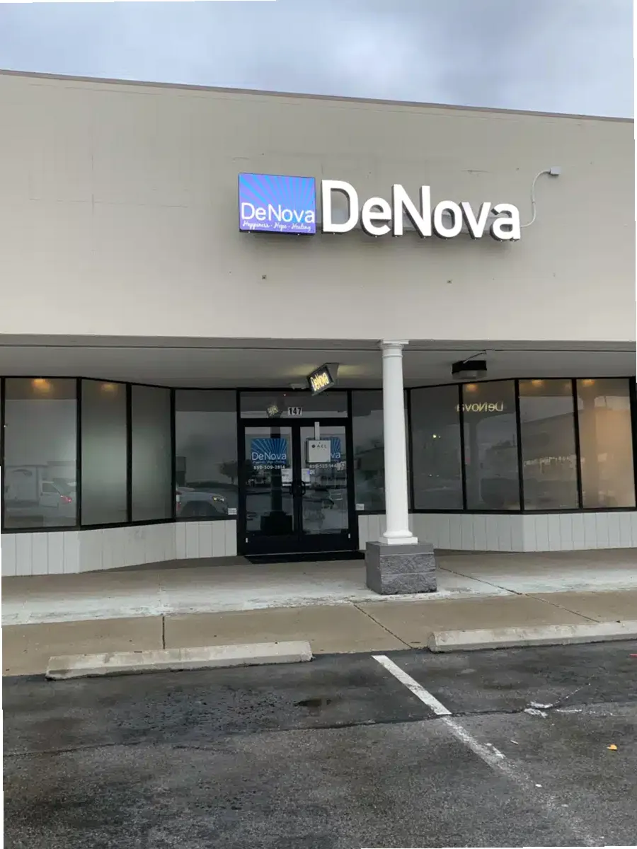 DeNova — photo thumbnail 4