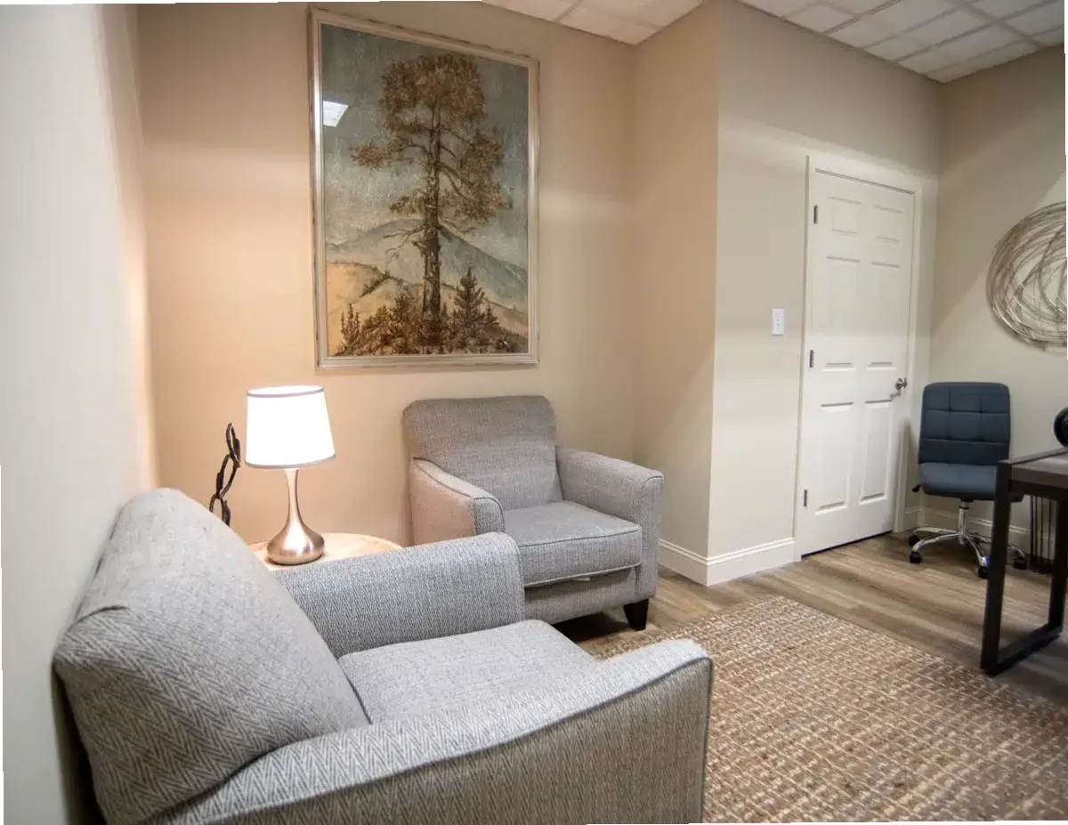 Detox and Treatment Center — photo thumbnail 9