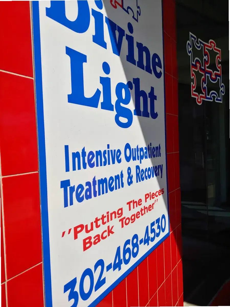 Divine Light — photo thumbnail 2