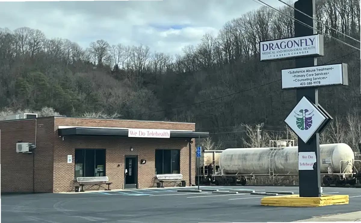 Dragonfly Medical and — photo thumbnail 4