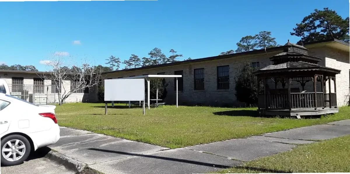 Fontainebleau Treatment Center — photo thumbnail 2