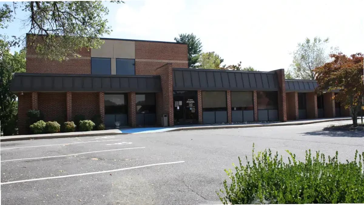 Frontier Health — photo thumbnail 3