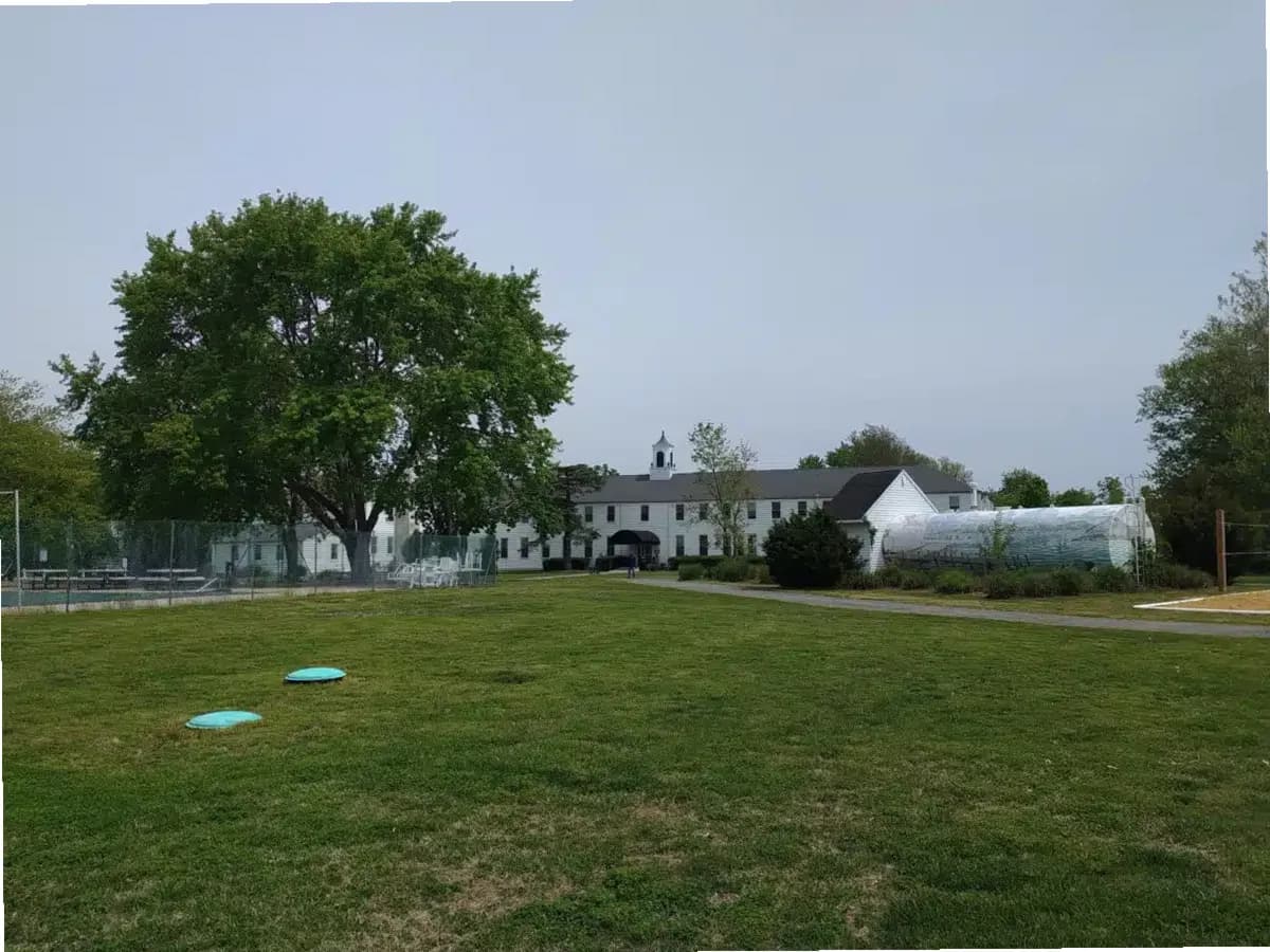 Helping Up Mission — photo thumbnail 6