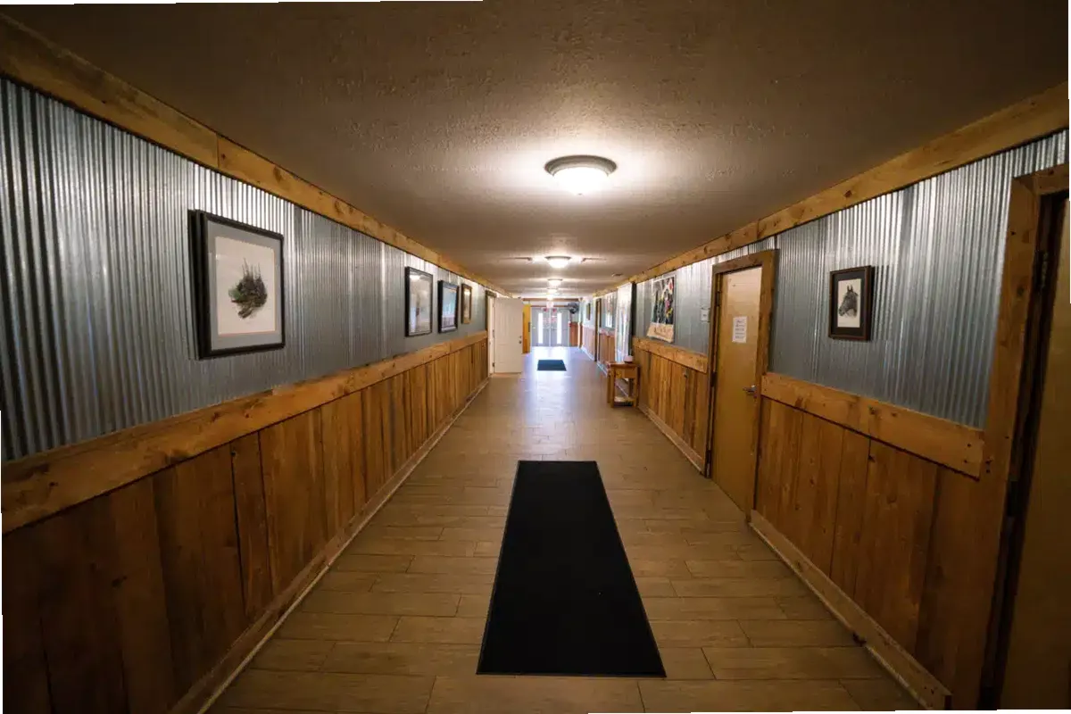 Isaiah House — photo thumbnail 5