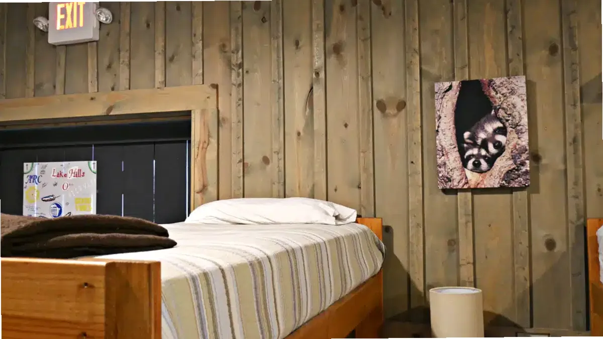 Lake Hills Oasis — photo thumbnail 7