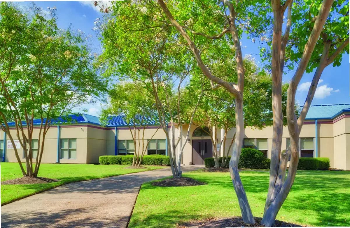 Lakeside Behavioral Health System — photo thumbnail 3