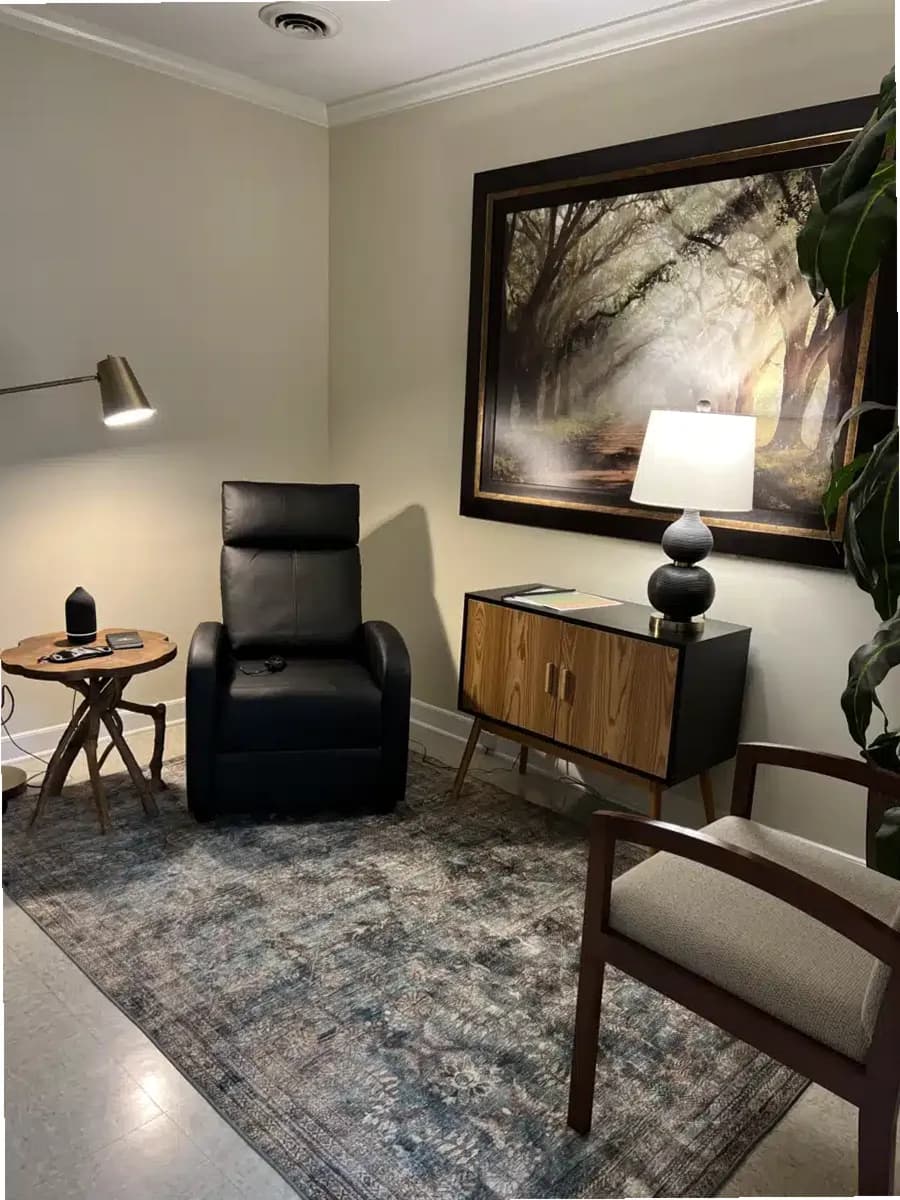 Life Line Services LLC — photo thumbnail 4