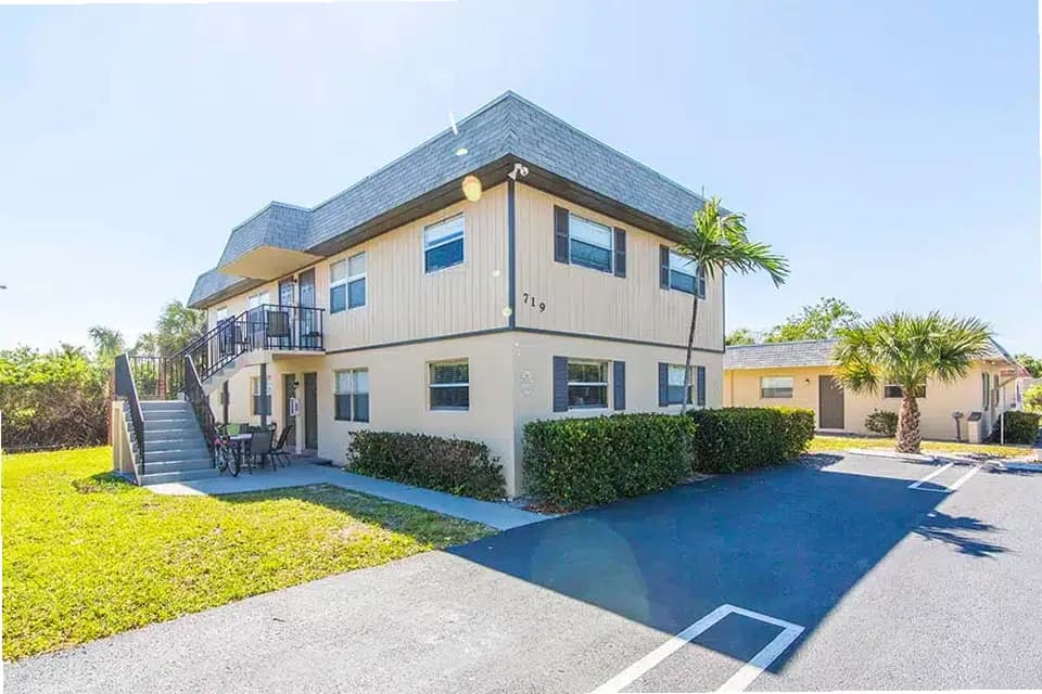 Lighthouse Recovery Institute — addiction treatment center in Boynton Beach, FL