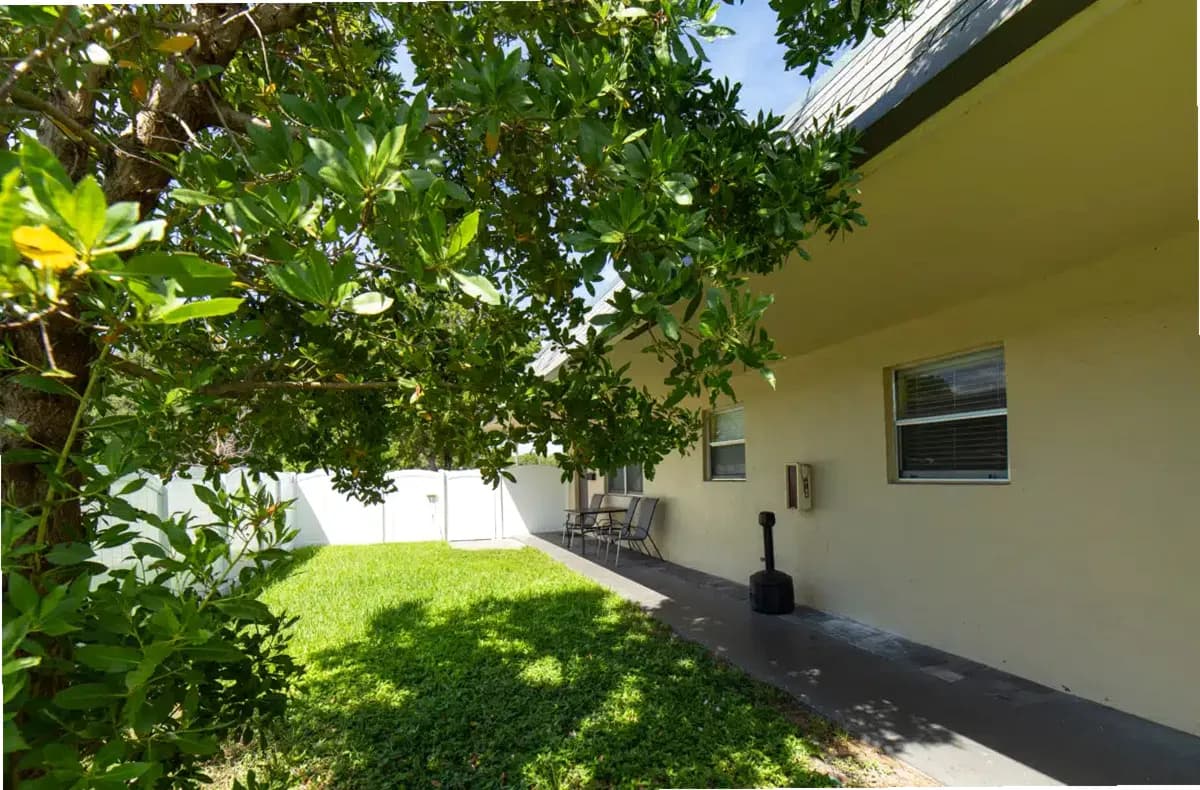 Lighthouse Recovery Institute — photo thumbnail 6