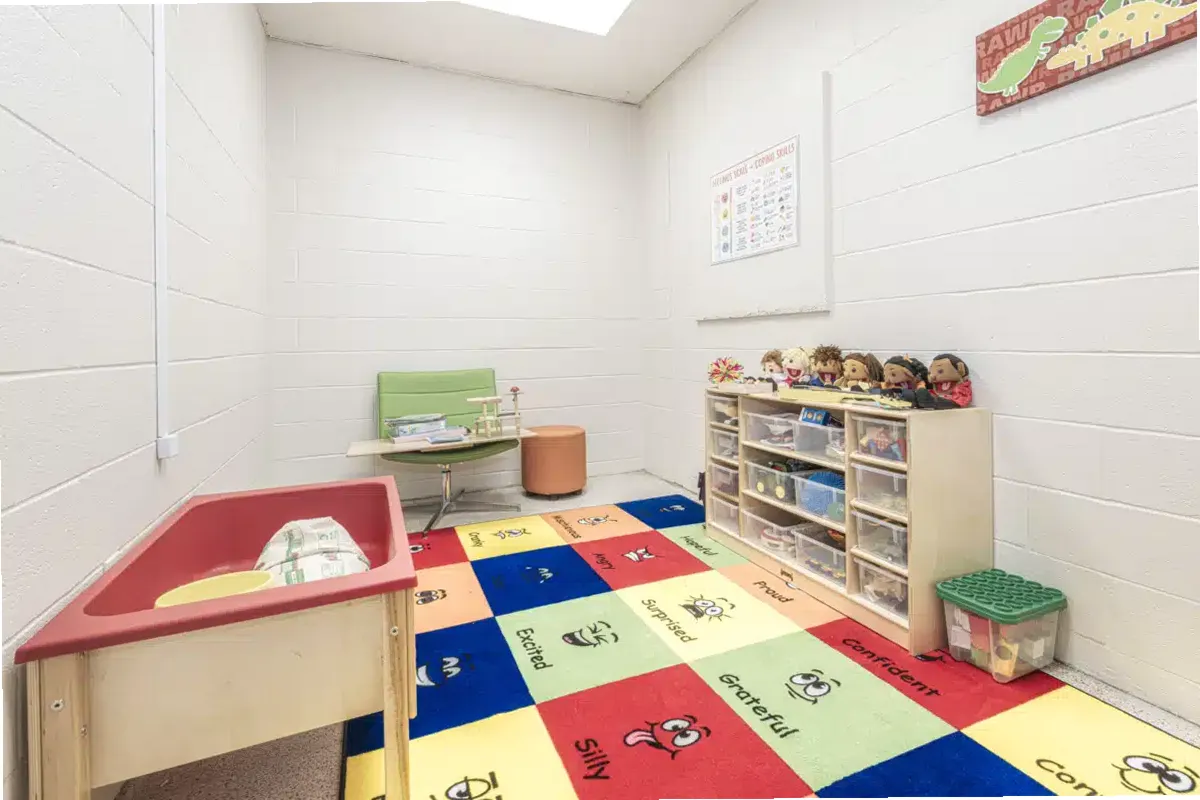 Ness Center — photo thumbnail 7