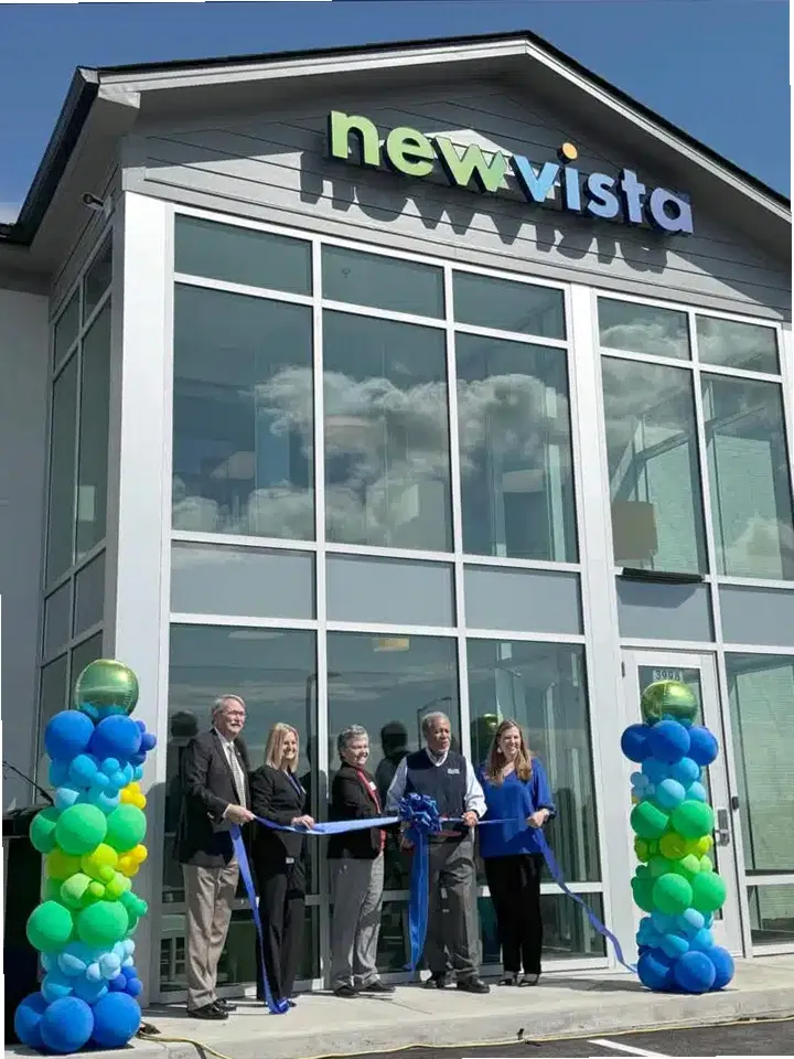 New Vista — photo thumbnail 5