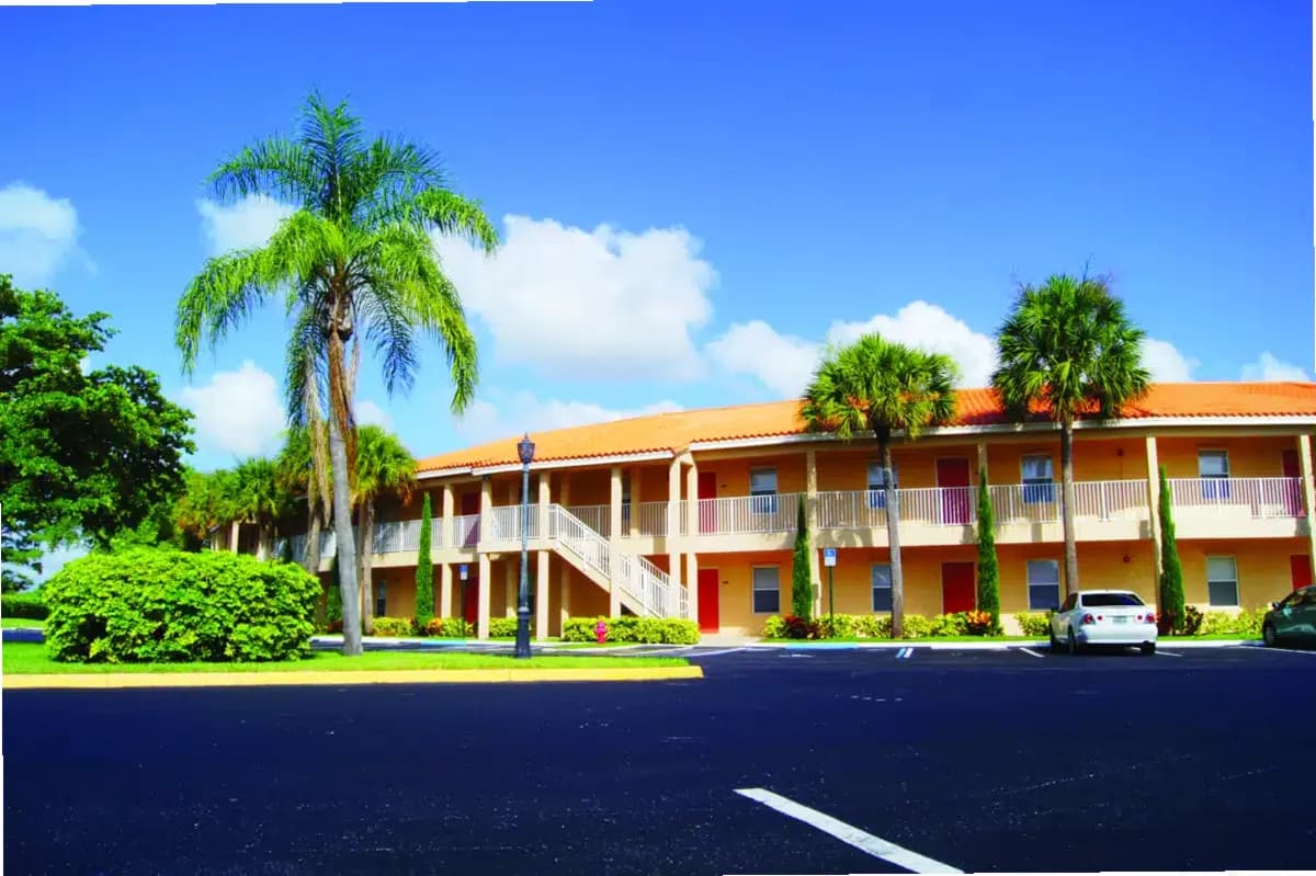 Olympus Recovery LLC. — photo thumbnail 3