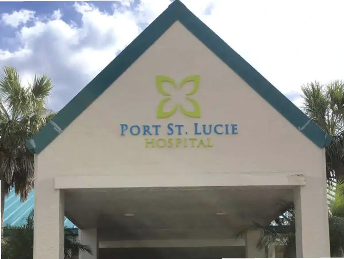 Port Saint Lucie Hospital — photo thumbnail 5