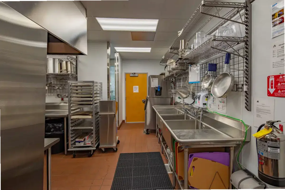 Recovery Works — photo thumbnail 3