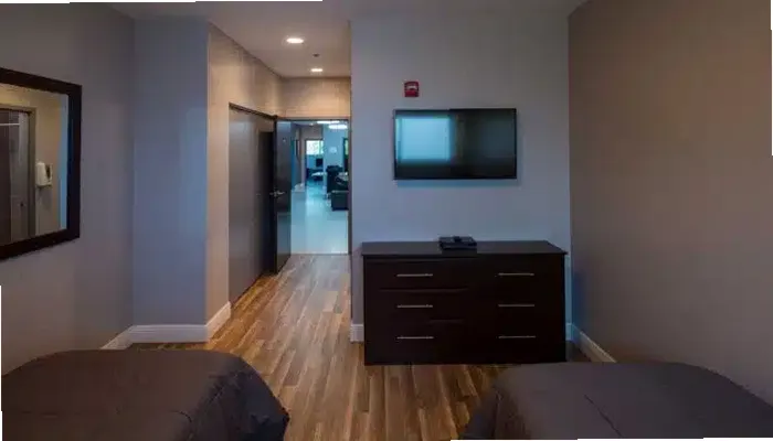 Retreat of Broward Inc — photo thumbnail 7