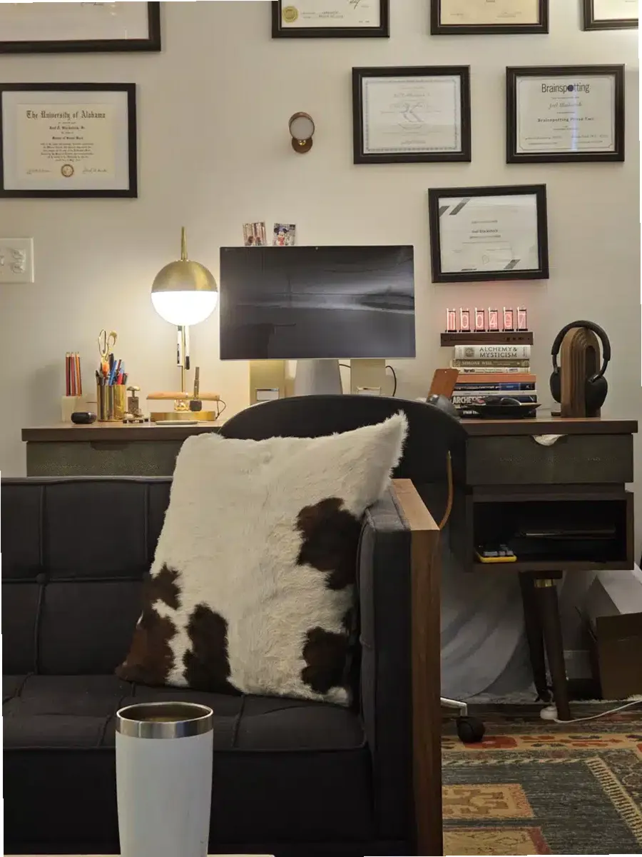 Taproot Therapy Collective — photo thumbnail 9