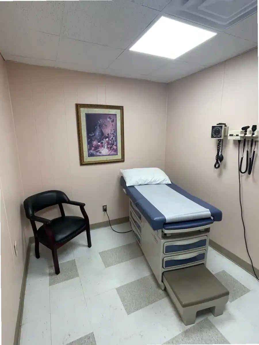 The Clinic — photo thumbnail 4