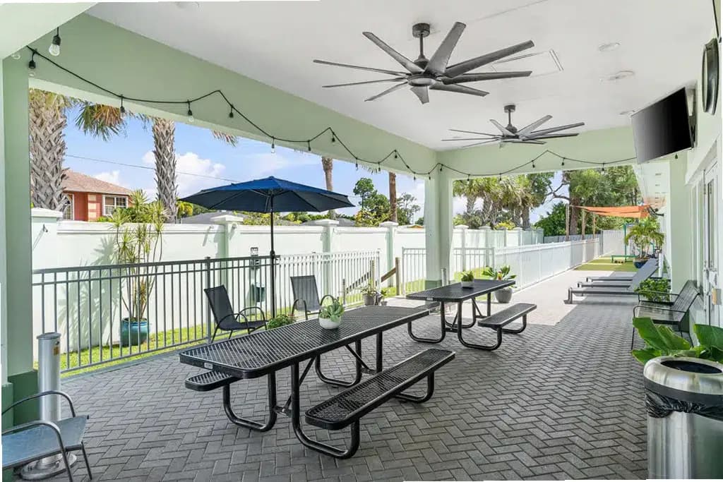 Treatment Centers of America LLC — photo thumbnail 4