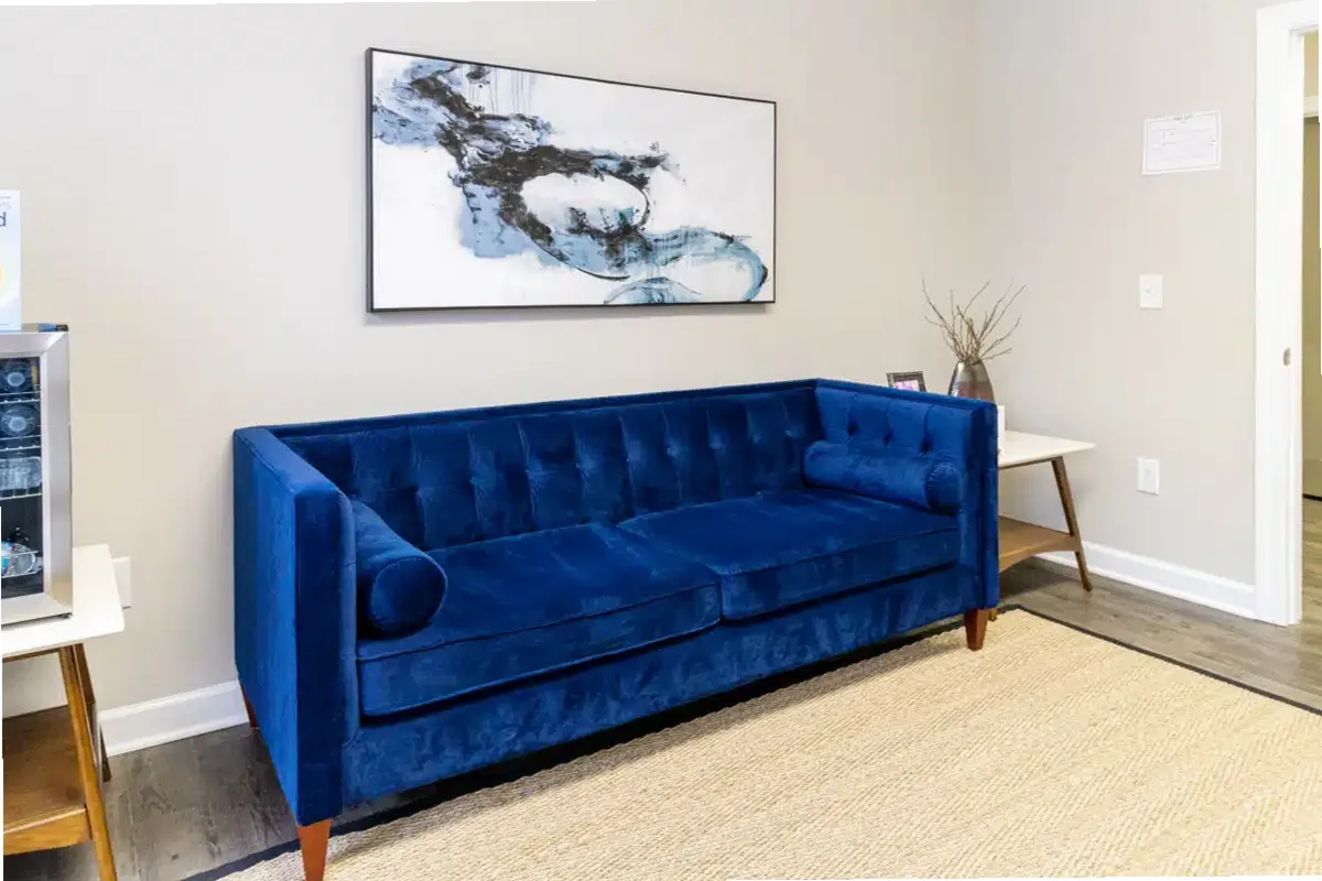 Tulip Hill Recovery — photo thumbnail 10