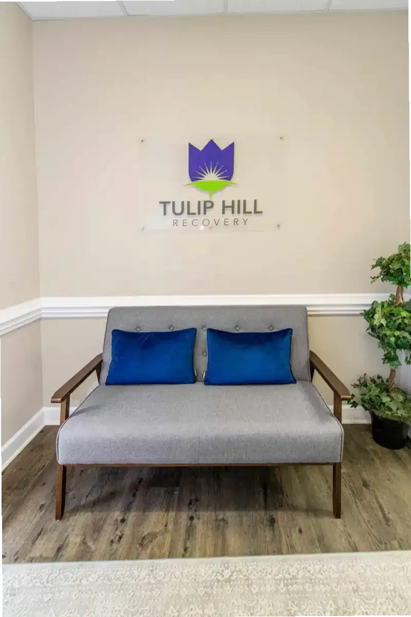 Tulip Hill Recovery — photo thumbnail 8