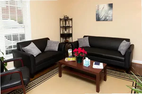 Twin Lakes Recovery Center — photo thumbnail 3