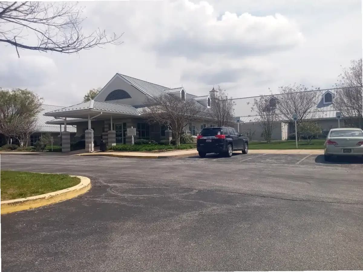 UHS of Dover LLC — photo thumbnail 7