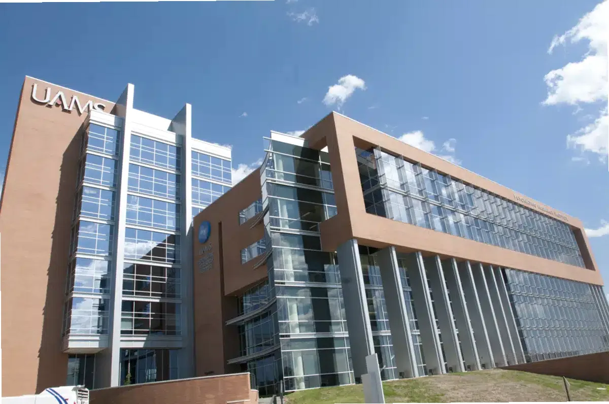 University of Arkansas for — photo thumbnail 2