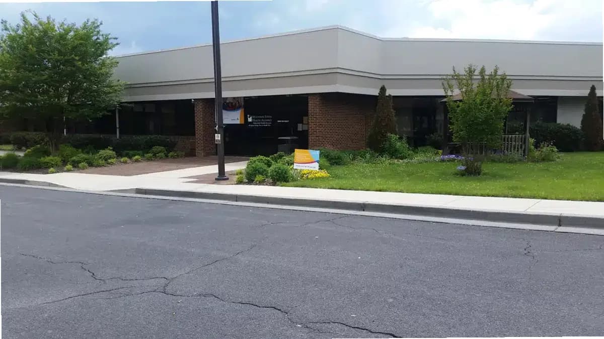 Woodridge Hospital — photo thumbnail 6